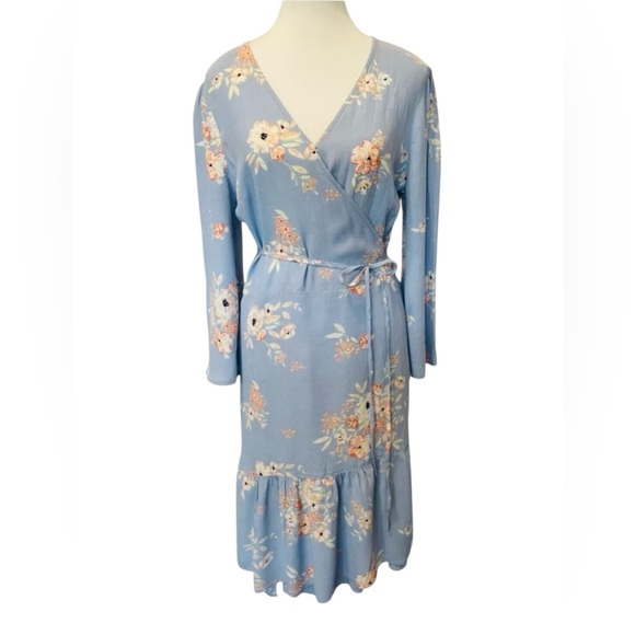 GAP, Plus Size Floral Wrap Dress, XXL, Blue, White, Pink - Picture 2 of 8